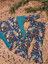 Load image into Gallery viewer, Groovy Flares
